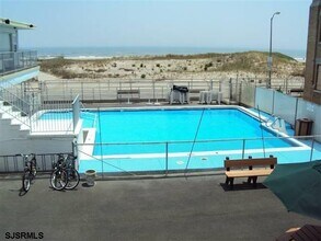 3801 Boardwalk in Atlantic City, NJ - Building Photo - Building Photo