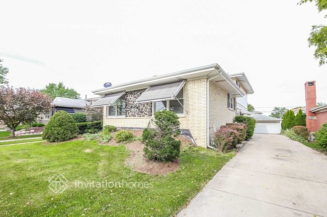 10801 Kolmar Ave in Oak Lawn, IL - Building Photo - Building Photo