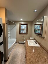 85 Vergason Ave in Norwich, CT - Building Photo - Building Photo