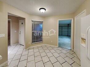 4908 Rambling Rose Pl in Tampa, FL - Foto de edificio - Building Photo