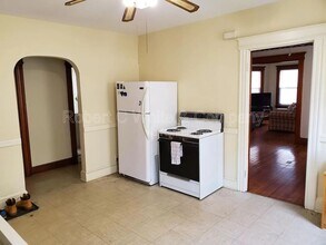 137 Liberty St in Middletown, CT - Building Photo - Building Photo