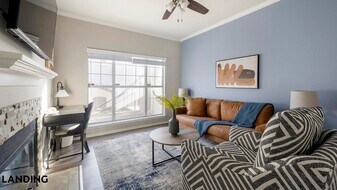 3201 Duval Rd, Unit 313 in Austin, TX - Building Photo