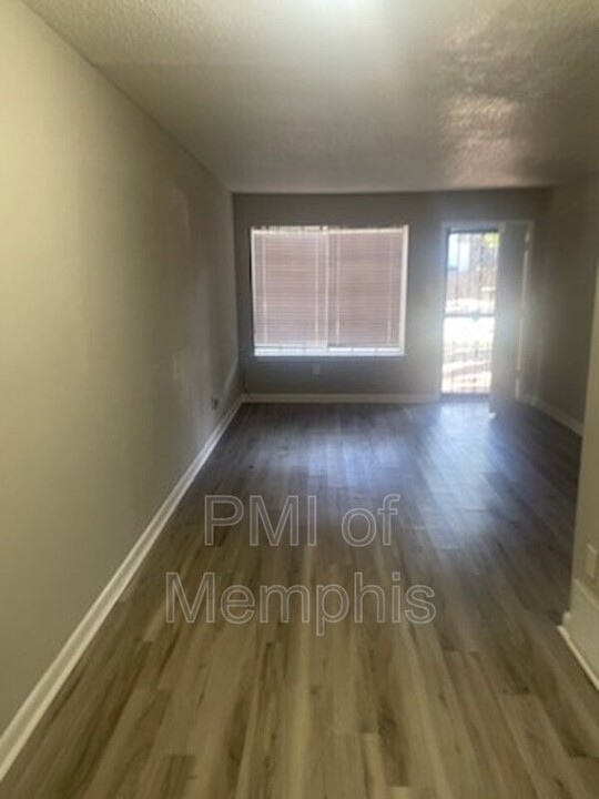 2789 Beverly Hill St in Memphis, TN - Building Photo