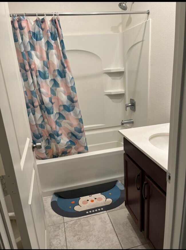 8776 Rio Andir Ave in Las Vegas, NV - Building Photo - Building Photo