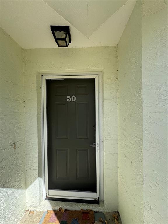 50 Lake Forest Pl in Palm Coast, FL - Building Photo - Building Photo