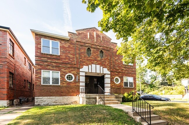 property at 5322 Miami St