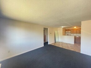 173 Loudon Rd in Concord, NH - Building Photo - Building Photo
