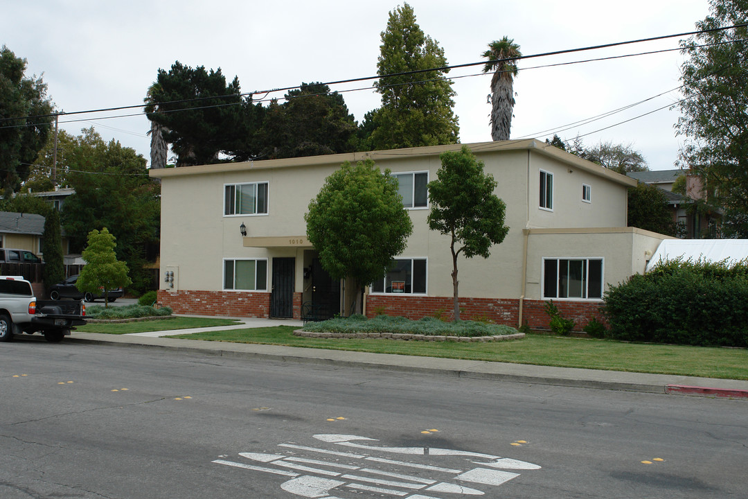 1010 E 2nd St in Benicia, CA - Building Photo