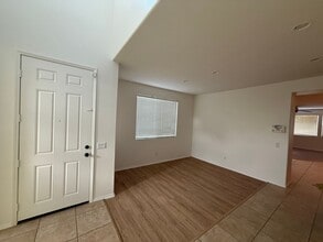 1276 Bee Balm Rd in Hemet, CA - Building Photo - Building Photo