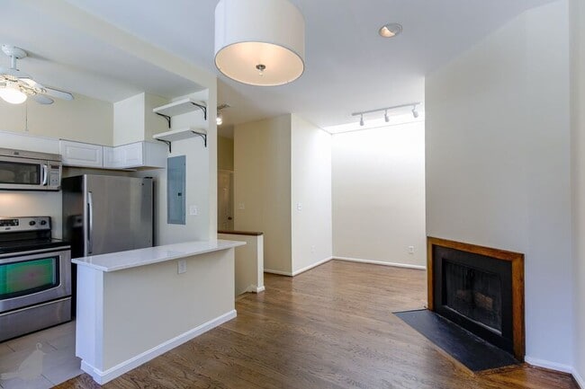 property at 1843 Mintwood Pl NW