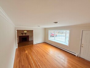 8276 Franklin Ln in Mechanicsville, VA - Building Photo - Building Photo