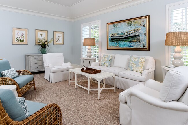 255 Bahama Ln in Palm Beach, FL - Building Photo - Building Photo