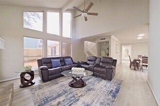 20206 Lake Sherwood Dr in Katy, TX - Building Photo - Building Photo