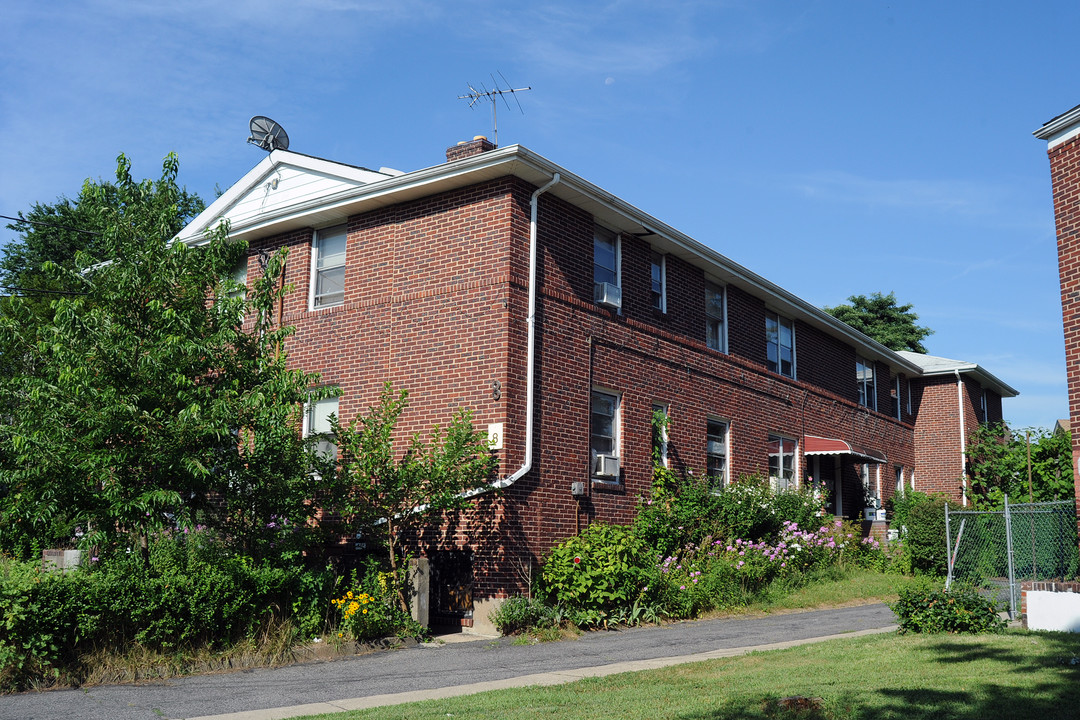 3-4 S Carpenter Ter in Belleville, NJ - Building Photo