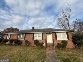 220 Chatillon Rd in Rome, GA - Building Photo