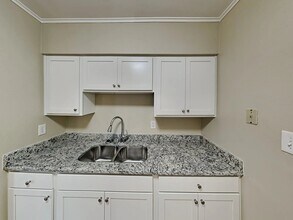 3917 Mesa Ave in Sarasota, FL - Building Photo - Building Photo