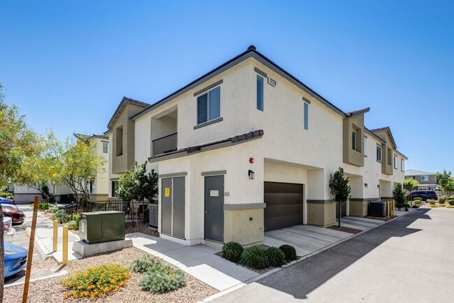 12128 Frost Lime Rd in Las Vegas, NV - Building Photo - Building Photo