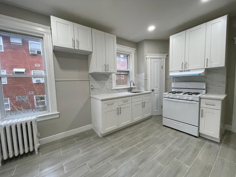 42 Dehart Pl-Unit -1 in Elizabeth, NJ - Building Photo