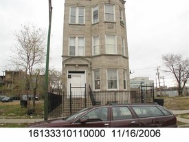 1131 S Mozart St Apartamentos