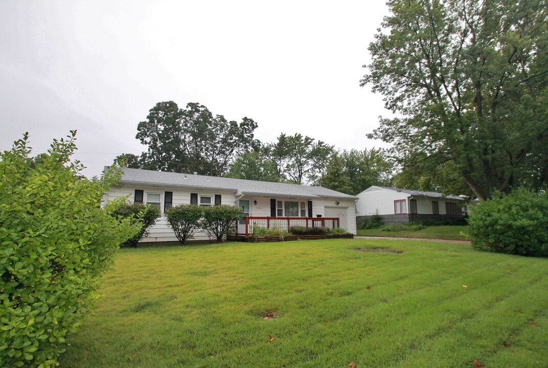 5525 SW 15th Terrace in Topeka, KS - Building Photo