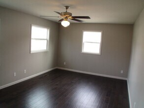 413 Hessel Blvd in Champaign, IL - Building Photo - Building Photo