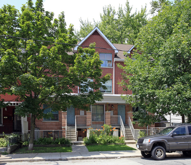 52-54 Jones Ave in Toronto, ON - Building Photo - Primary Photo