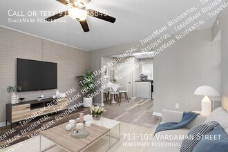 713 Vardaman St in Raleigh, NC - Building Photo - Building Photo
