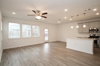 15236 Sweet Mimosa Dr in Austin, TX - Building Photo - Building Photo