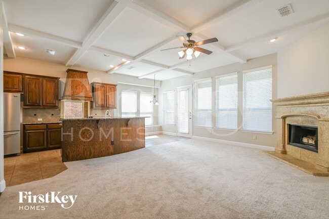 1045 Dunhill Lane in Forney, TX - Foto de edificio - Building Photo