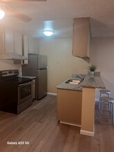 259 N Capitol Ave in San Jose, CA - Foto de edificio - Building Photo