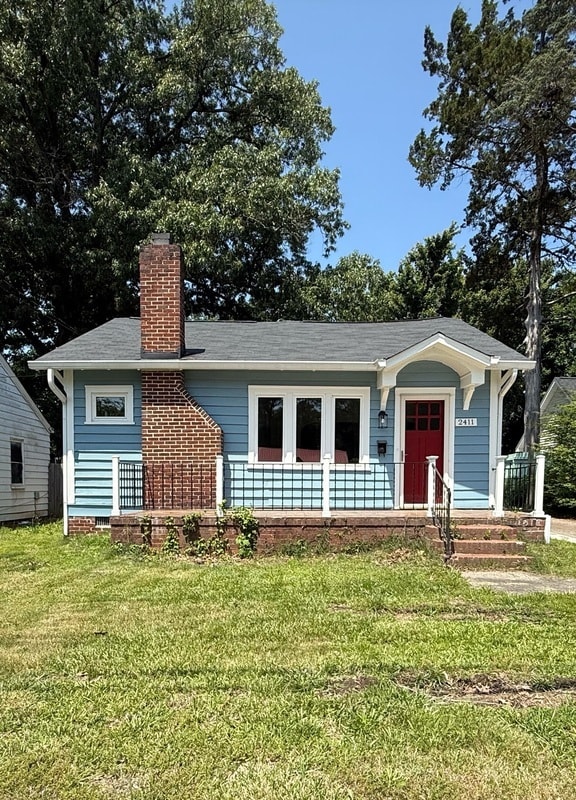 property at 2411 N Roxboro St