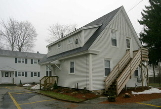 31 Cocasset St in Foxboro, MA - Building Photo - Building Photo