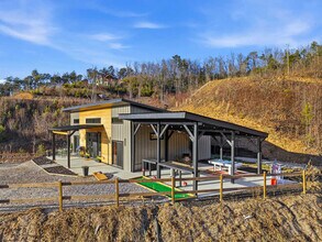 268 Everett St in Bryson City, NC - Building Photo - Building Photo