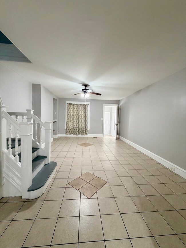 property at 2009 S 60th St