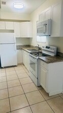 806 Briggs St in West Palm Beach, FL - Building Photo - Building Photo