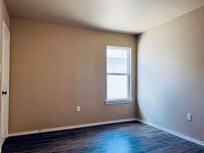 2417 N Ave N in Lubbock, TX - Building Photo - Building Photo