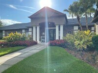 2225 Metropolitan Way photo'