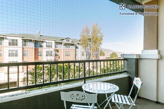 1051 Commodore Dr in San Bruno, CA - Building Photo - Building Photo