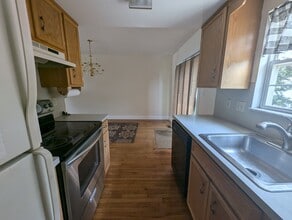 2242 Walnut St in Allentown, PA - Building Photo - Building Photo