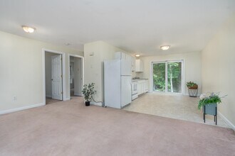 363 Bow Lake Rd in Northwood, NH - Building Photo - Building Photo