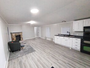 64 Deerwood Park in Centralia, IL - Building Photo - Building Photo