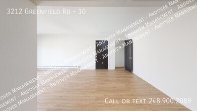 3212 Greenfield Rd in Royal Oak, MI - Building Photo - Building Photo