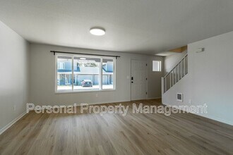 863 14th St in Washougal, WA - Building Photo - Building Photo
