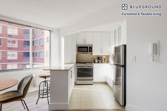 490 2nd Ave in New York, NY - Building Photo - Building Photo