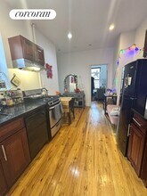 1235 1st Ave in New York, NY - Building Photo - Building Photo