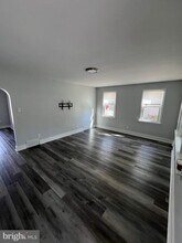 99 Woodlynne Ave in Pitman, NJ - Building Photo - Building Photo
