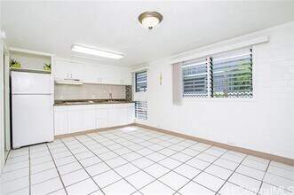 1125 Hoolai St in Honolulu, HI - Building Photo - Building Photo