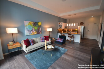 40 Child St, Unit 704 in Cambridge, MA - Building Photo - Building Photo