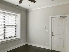 1948 W Nelson St in Chicago, IL - Building Photo - Building Photo