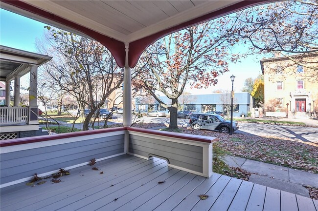 739 University Ave in Rochester, NY - Building Photo - Building Photo